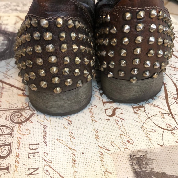 Women Steve Madden Spike Boot - Picture 3 of 7